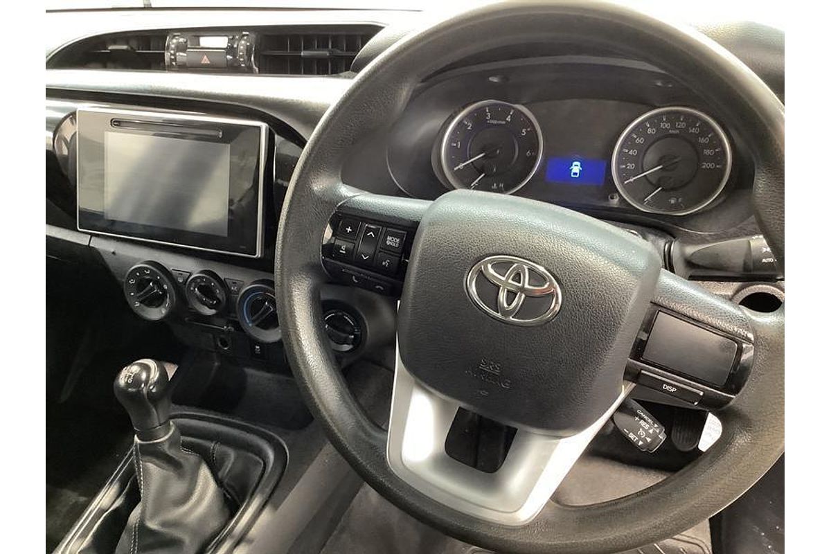 2018 Toyota Hilux SR GUN126R 4X4