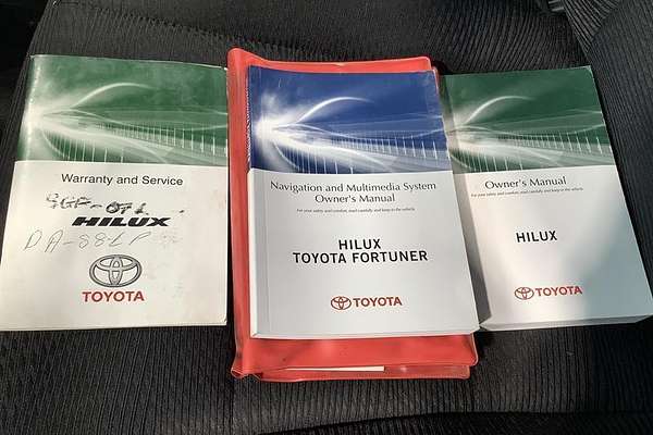 2018 Toyota Hilux SR GUN126R 4X4