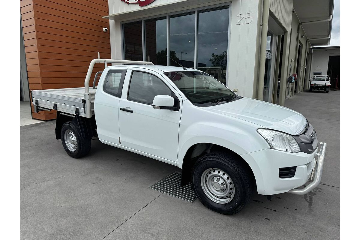 2015 Isuzu D-MAX SX 4X4