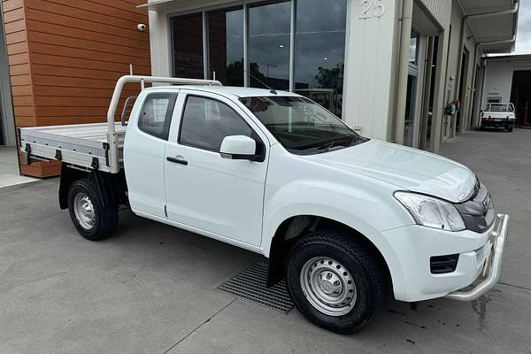 2015 Isuzu D-MAX SX 4X4