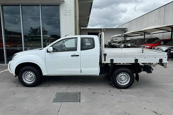 2015 Isuzu D-MAX SX 4X4