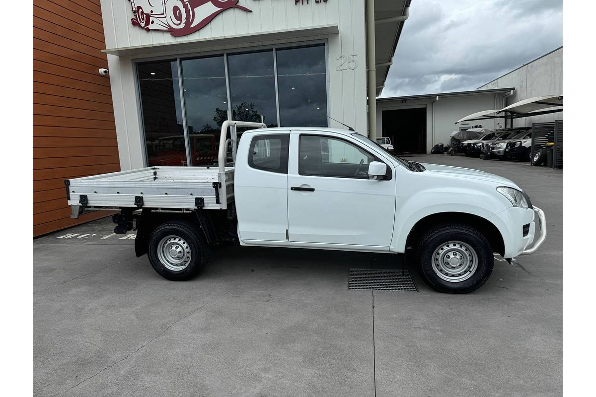 2015 Isuzu D-MAX SX 4X4