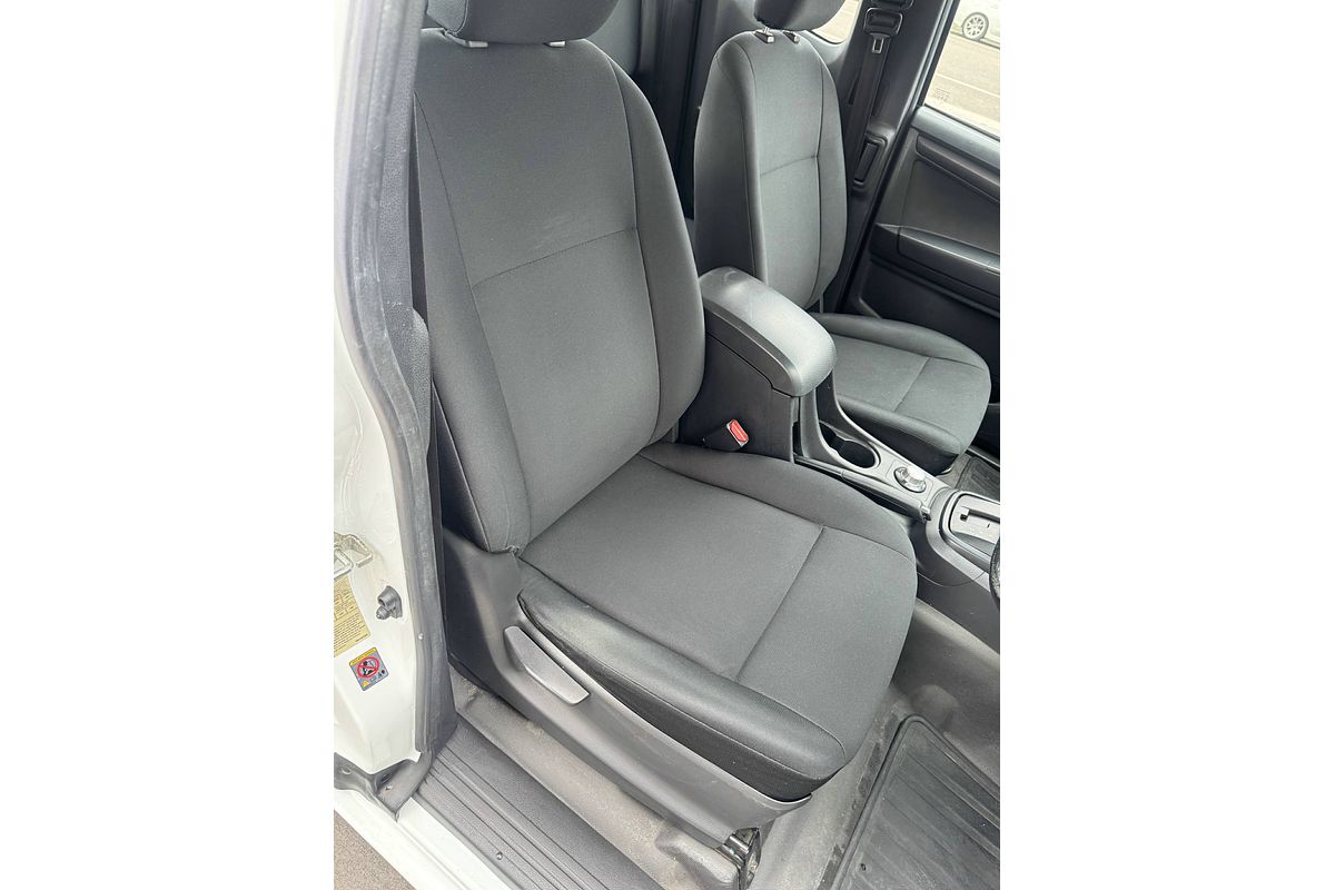 2015 Isuzu D-MAX SX 4X4