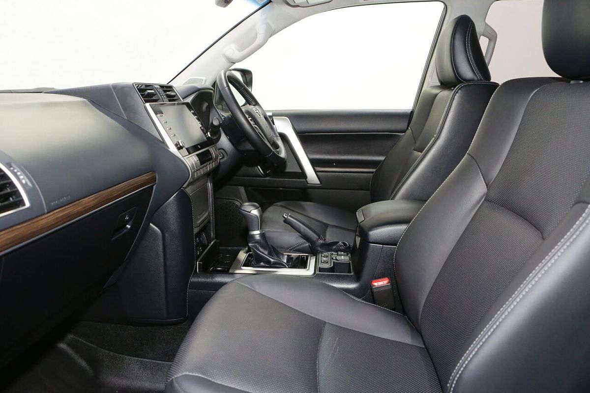 2023 Toyota Landcruiser Prado VX GDJ150R