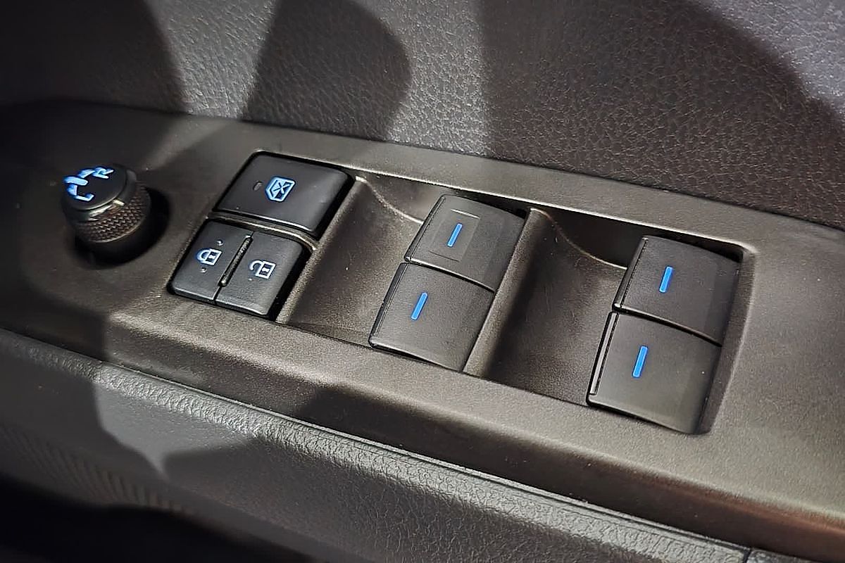 2023 Toyota Camry Ascent AXVA70R