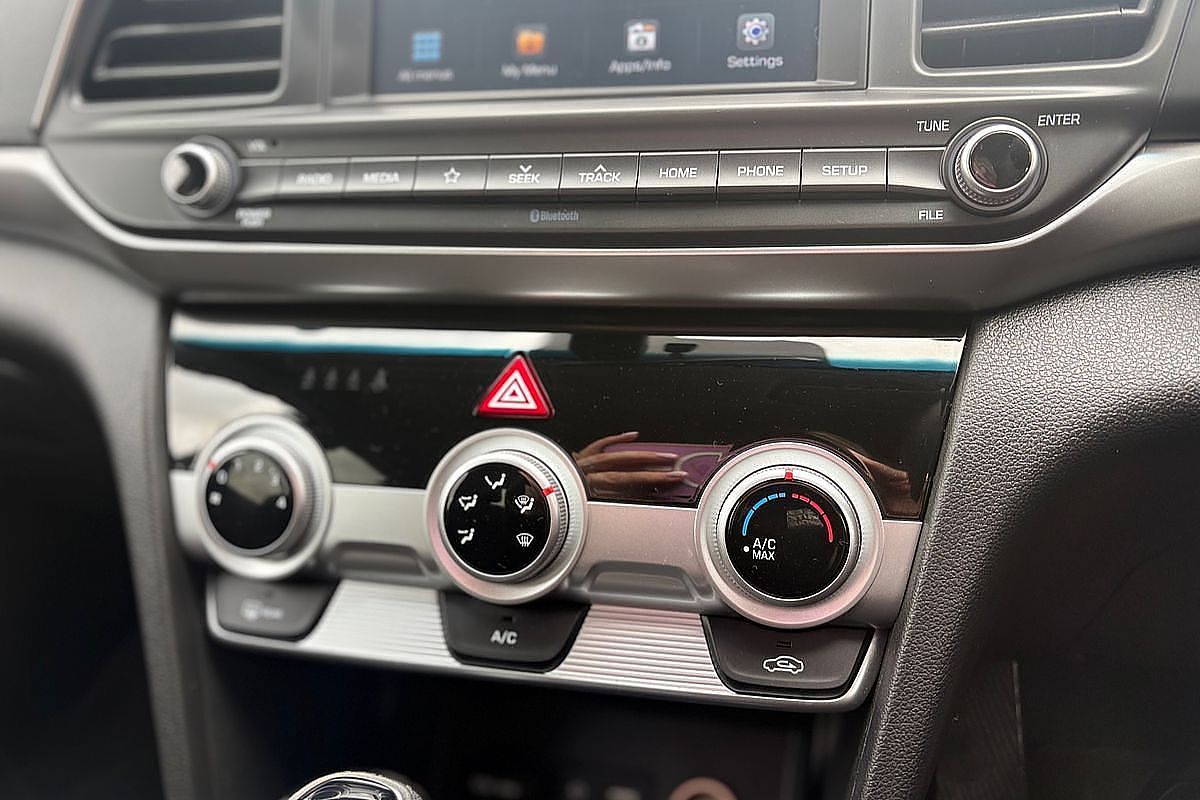 2020 Hyundai Elantra Go AD.2