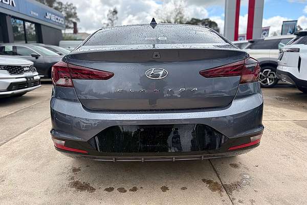 2020 Hyundai Elantra Go AD.2