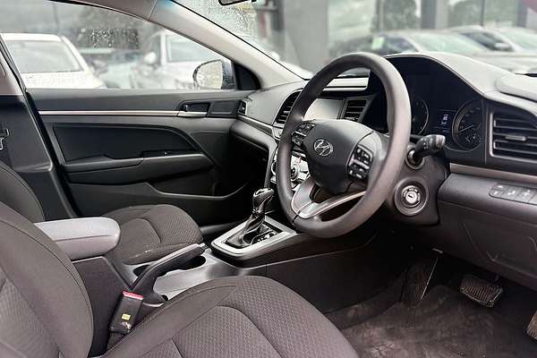 2020 Hyundai Elantra Go AD.2