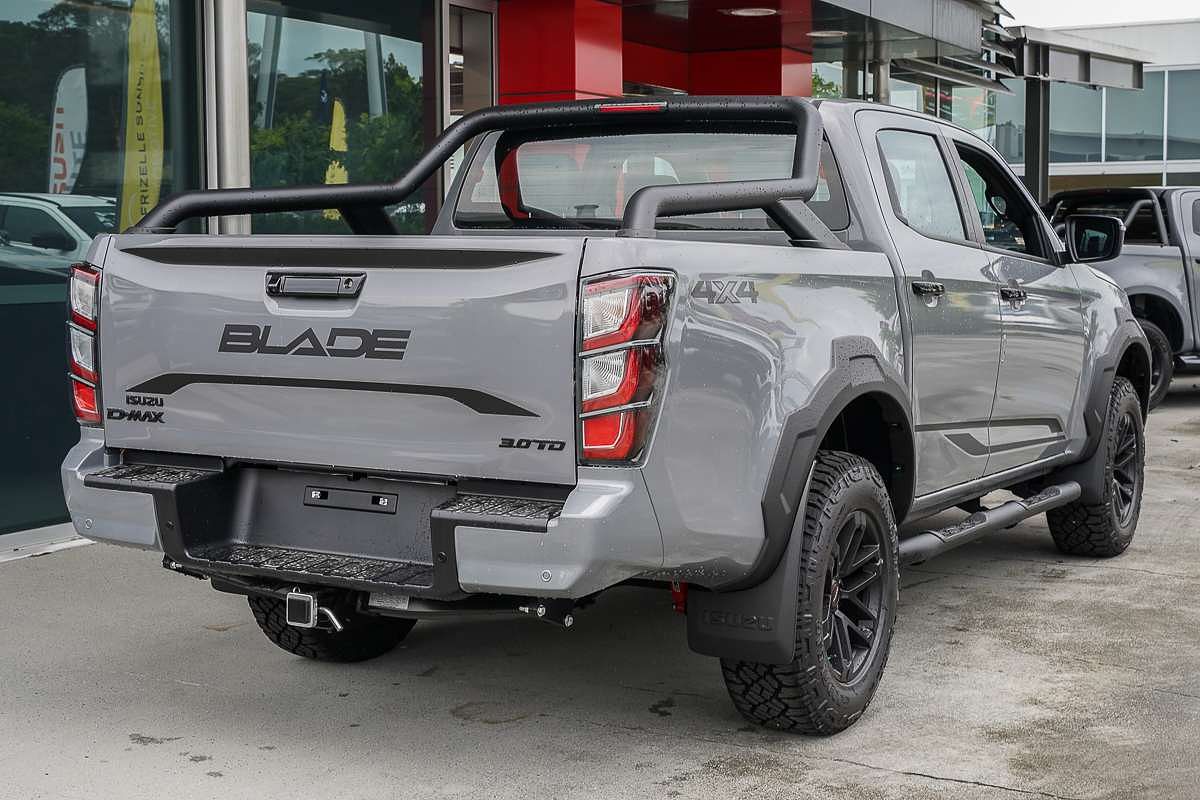 2025 Isuzu D-MAX BLADE 4X4