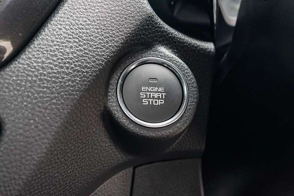 2025 Isuzu D-MAX BLADE 4X4