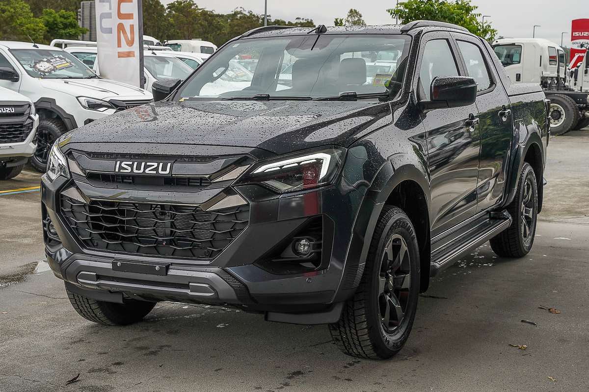 2025 Isuzu D-MAX X-TERRAIN 4X4