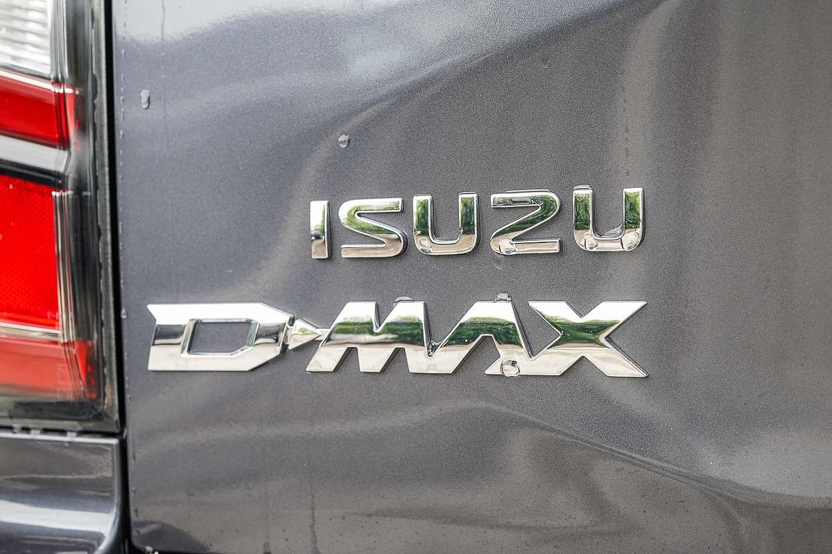 2025 Isuzu D-MAX X-TERRAIN 4X4