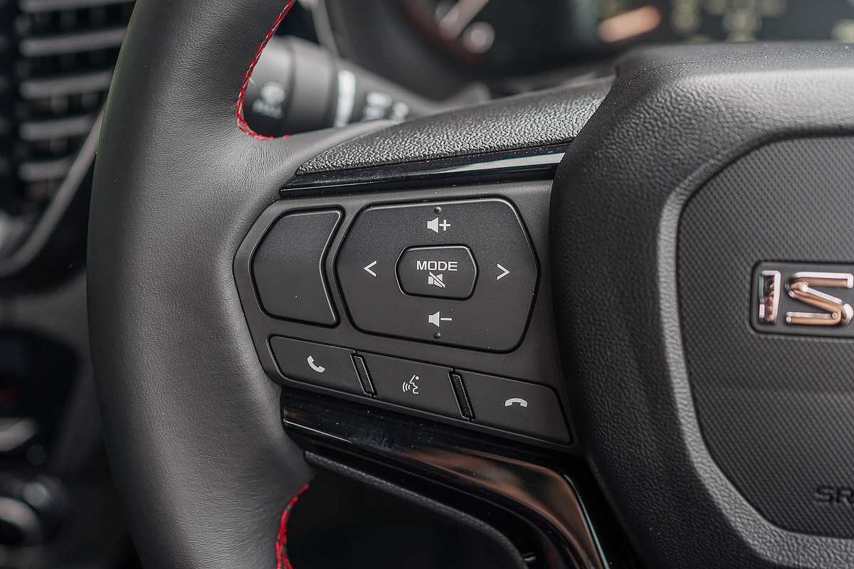 2025 Isuzu D-MAX X-TERRAIN 4X4