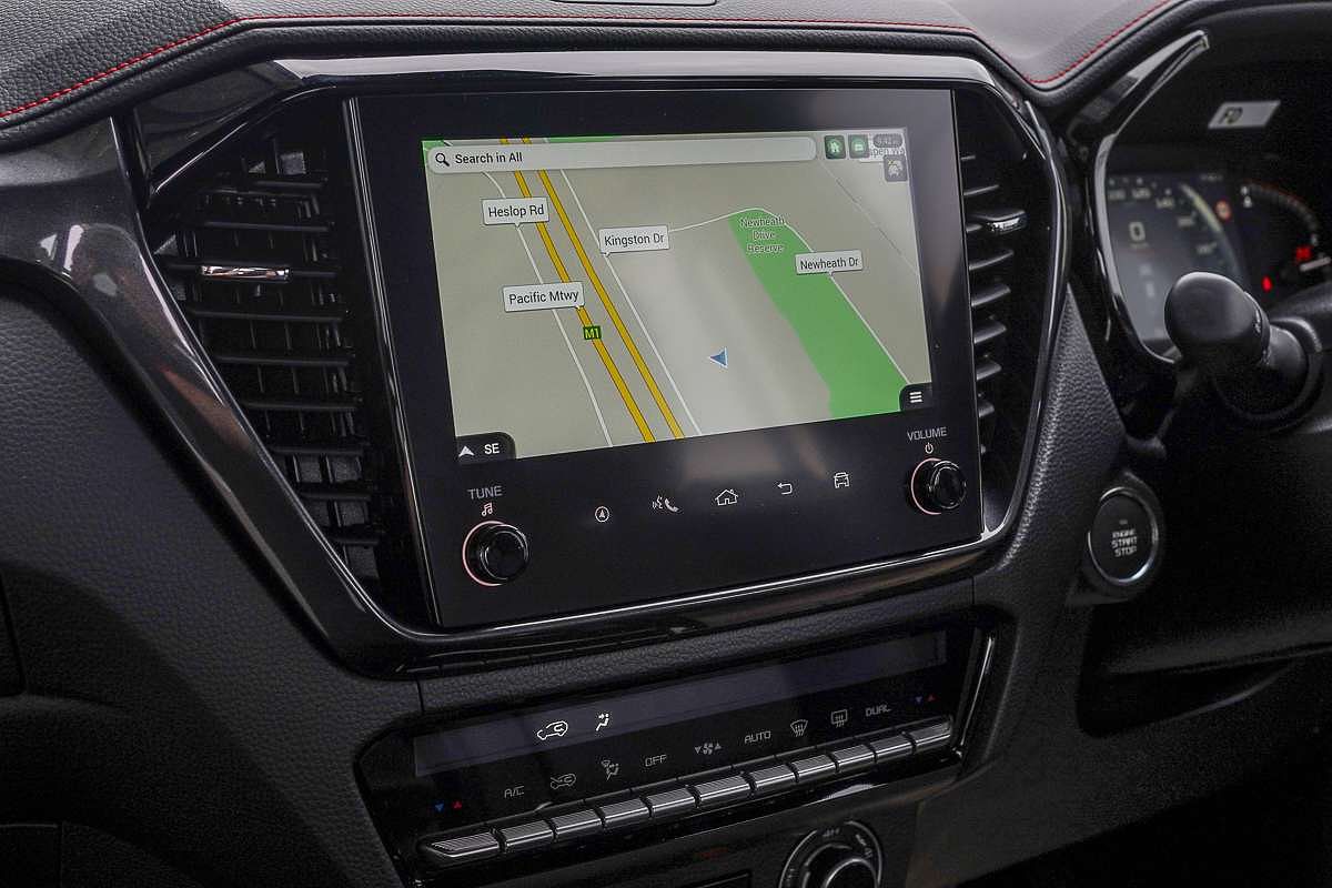 2025 Isuzu D-MAX X-TERRAIN 4X4