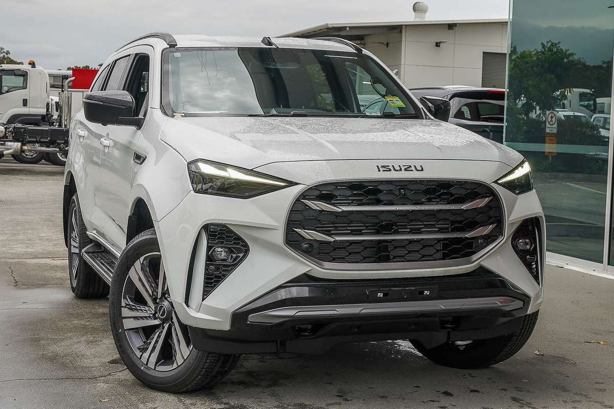 2025 Isuzu MU-X LS-T