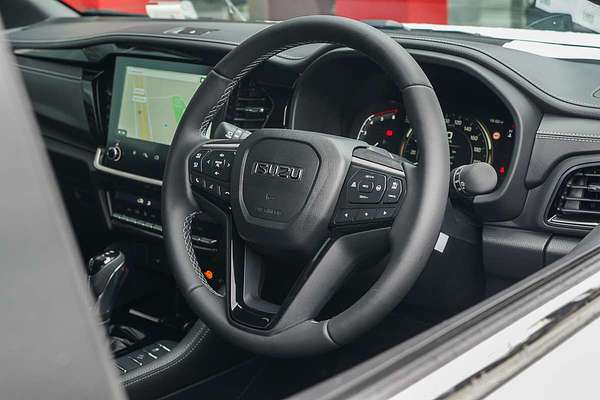 2025 Isuzu MU-X LS-T