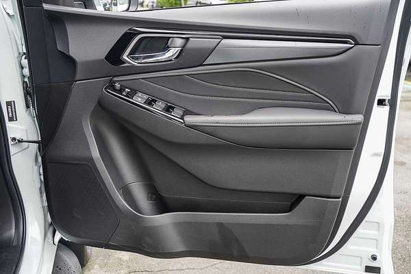 2025 Isuzu MU-X LS-T