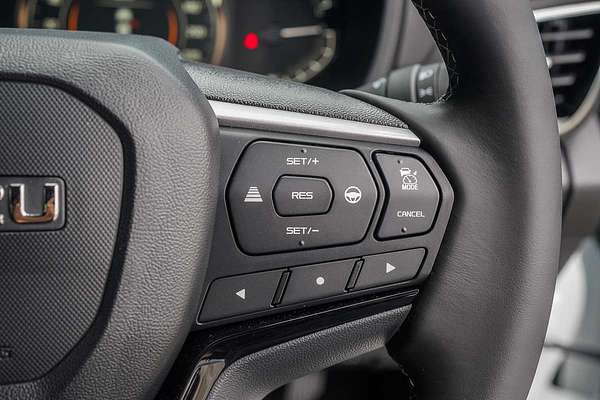 2025 Isuzu MU-X LS-T