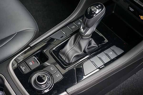 2025 Isuzu MU-X LS-T