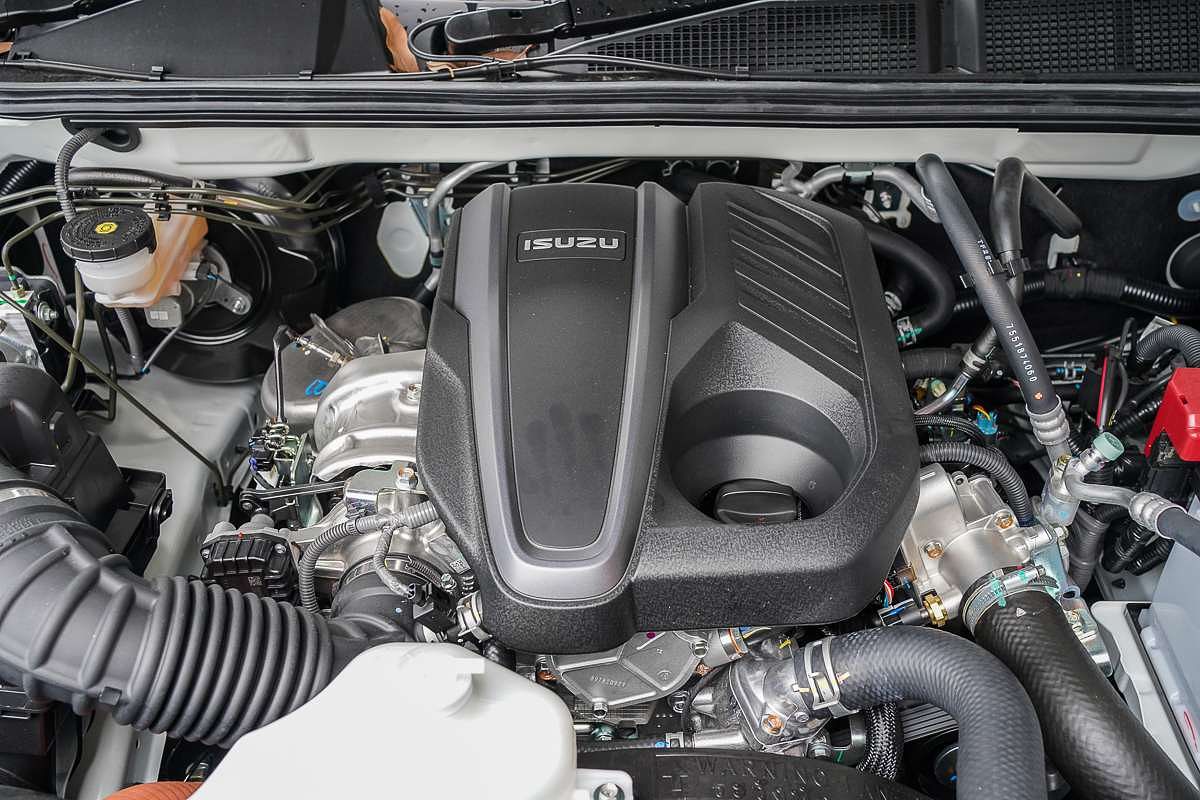 2025 Isuzu MU-X LS-T