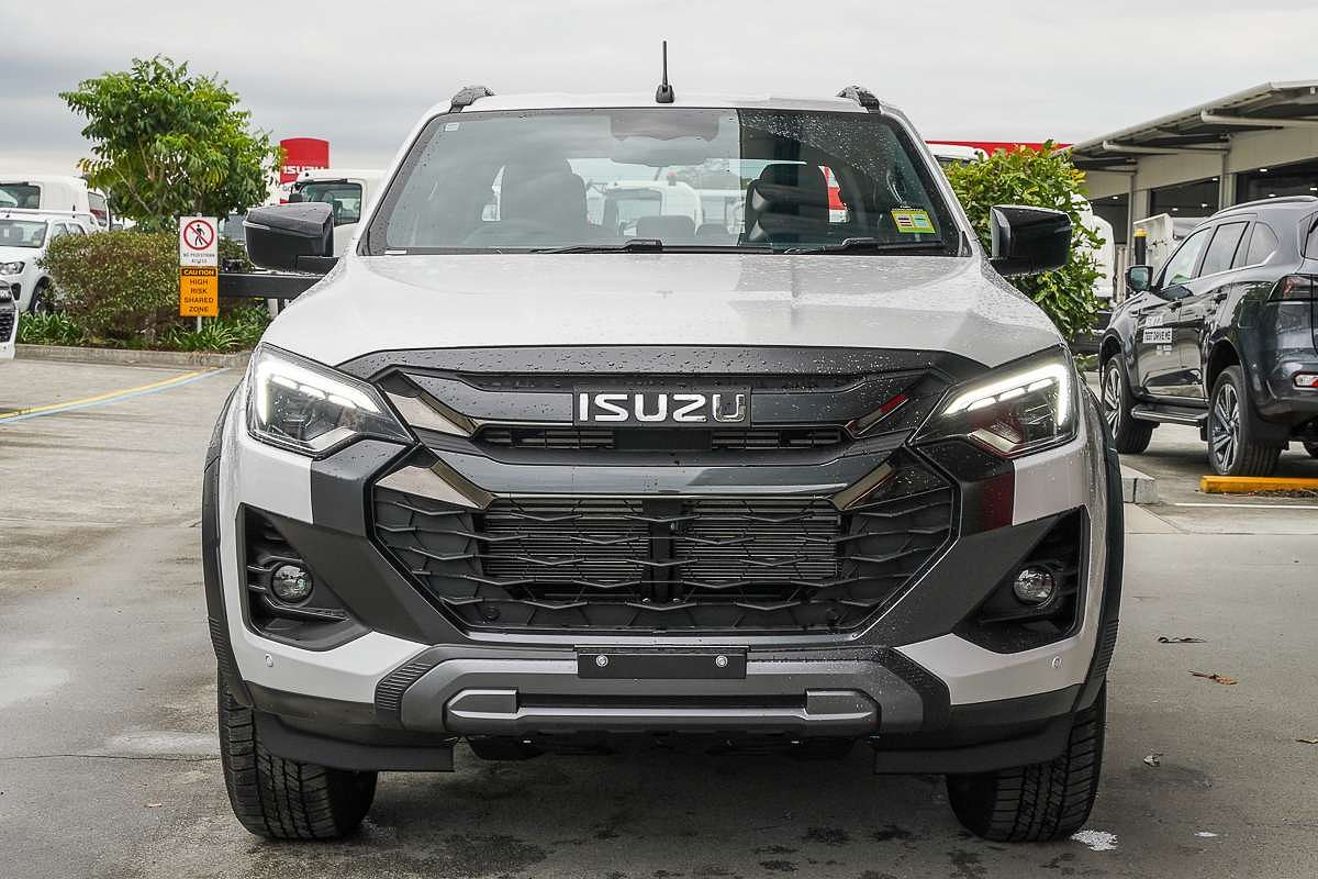 2025 Isuzu D-MAX X-TERRAIN 4X4