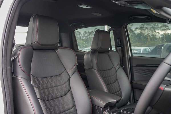 2025 Isuzu D-MAX X-TERRAIN 4X4