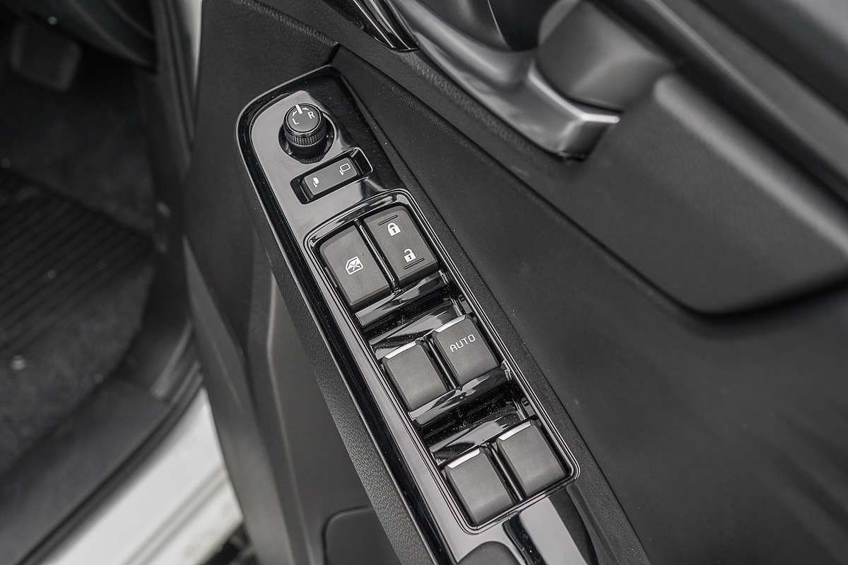 2025 Isuzu D-MAX X-TERRAIN 4X4