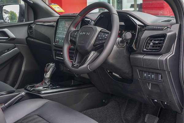 2025 Isuzu D-MAX X-TERRAIN 4X4