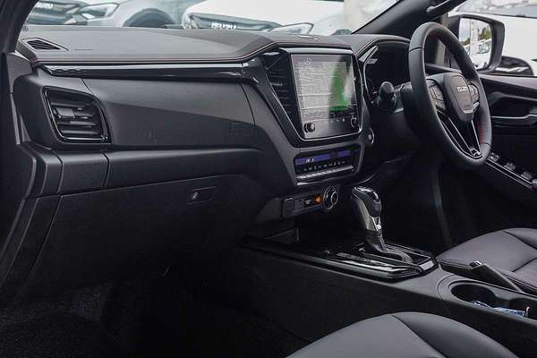 2025 Isuzu D-MAX X-TERRAIN 4X4