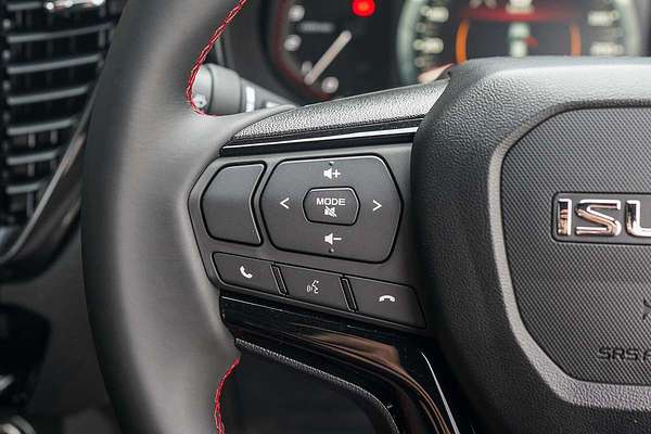 2025 Isuzu D-MAX X-TERRAIN 4X4