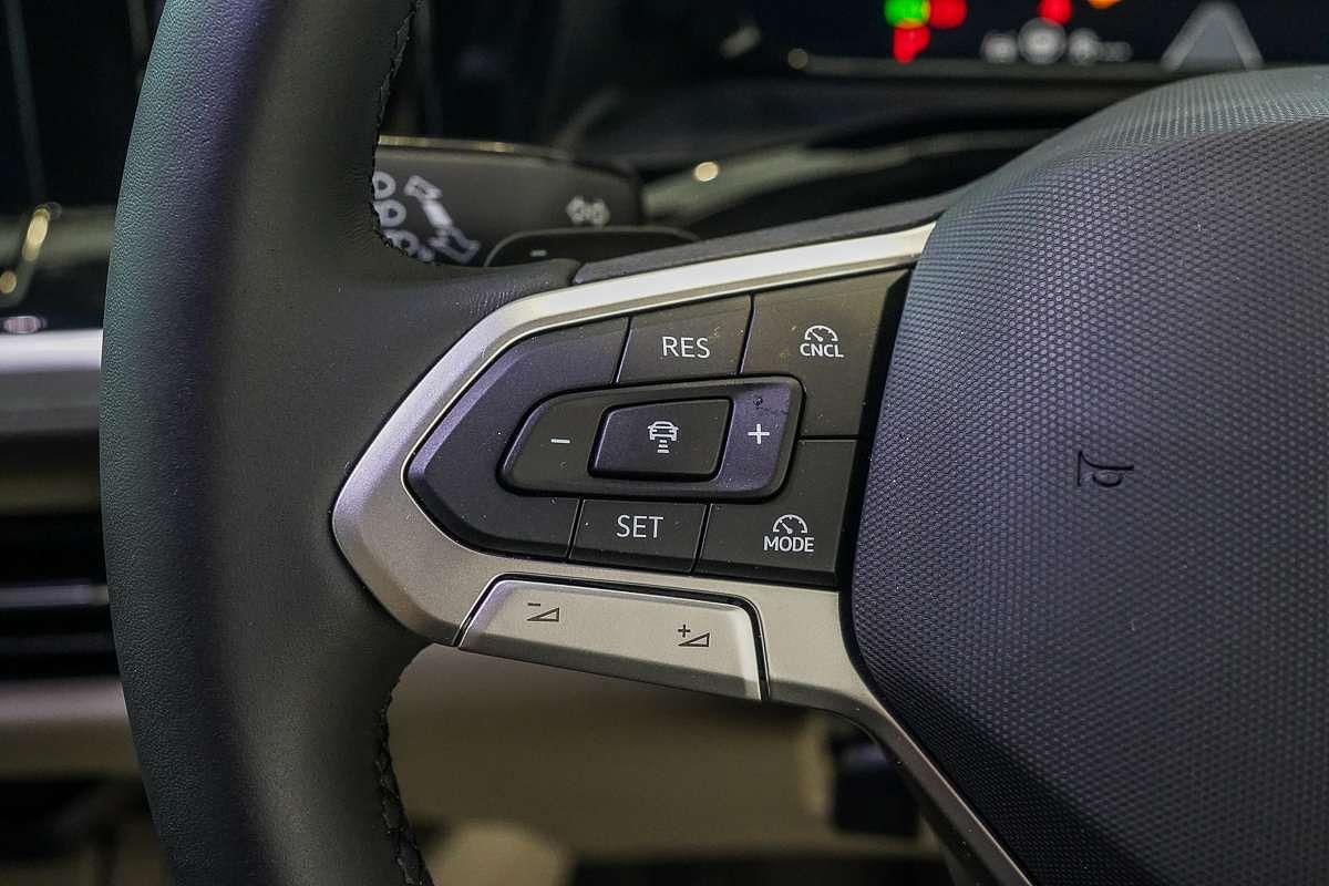 2025 Volkswagen Multivan TDI360 Life T7 SWB