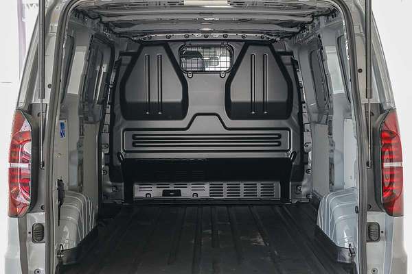 2025 Volkswagen Transporter TDI 125kW NSN SWB Low Roof