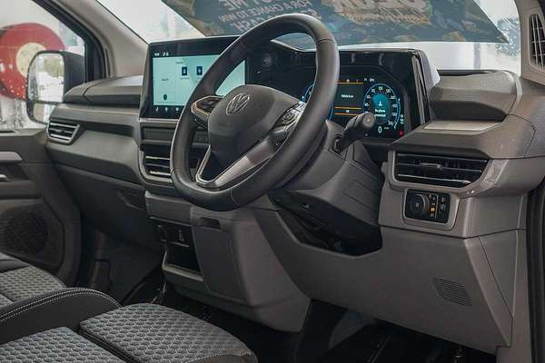2025 Volkswagen Transporter TDI 125kW NSN SWB Low Roof