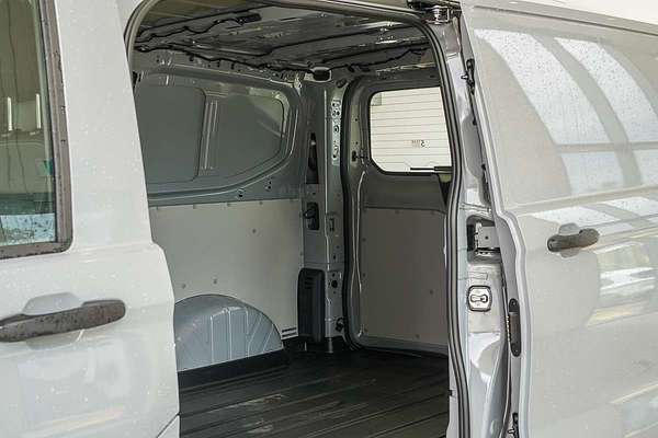 2025 Volkswagen Transporter TDI 125kW NSN SWB Low Roof