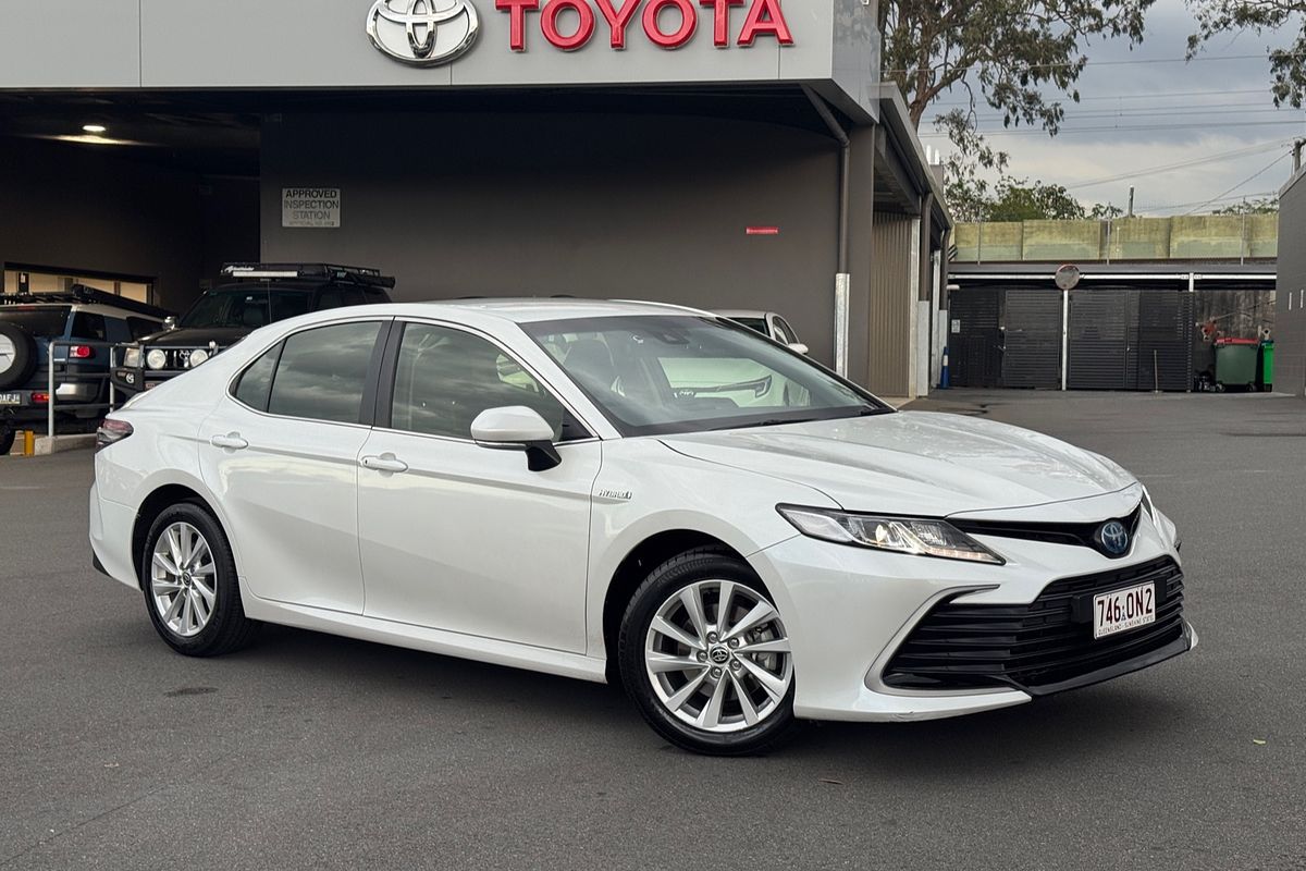 2024 Toyota Camry Ascent AXVH70R