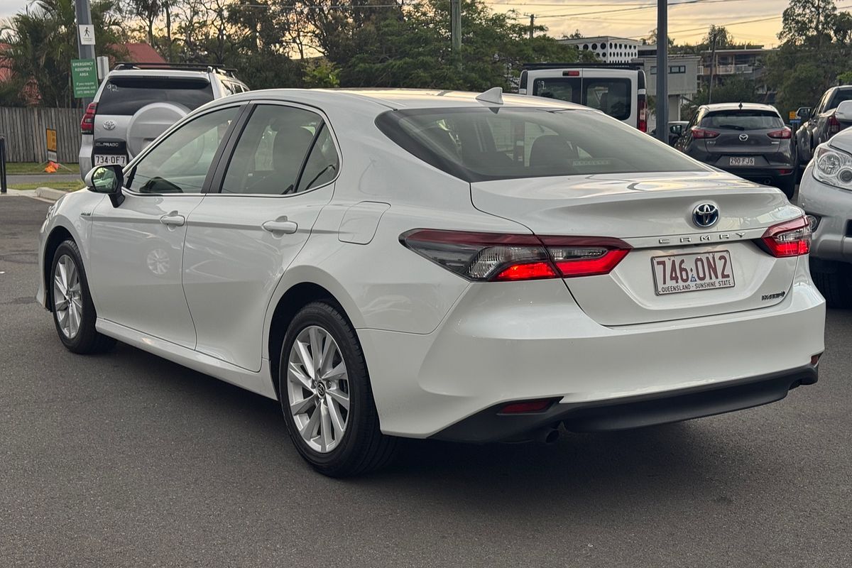 2024 Toyota Camry Ascent AXVH70R