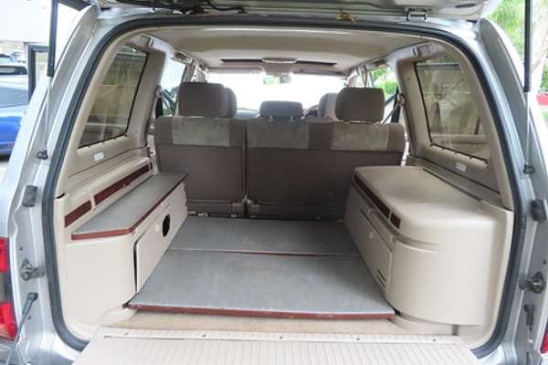 1998 Toyota Landcruiser Sahara HDJ80R