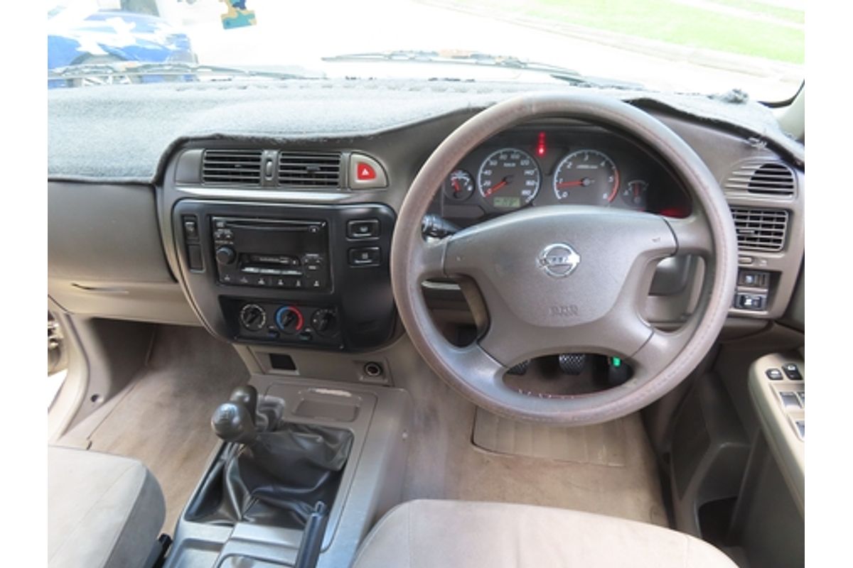 2002 Nissan Patrol ST GU III