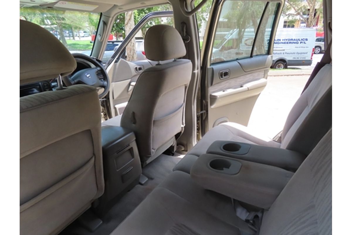 2002 Nissan Patrol ST GU III