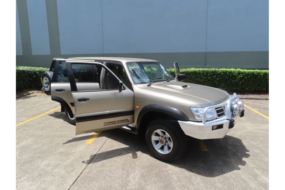 2002 Nissan Patrol ST GU III