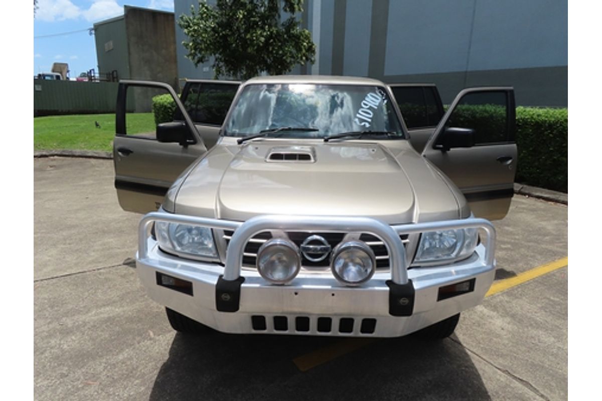 2002 Nissan Patrol ST GU III