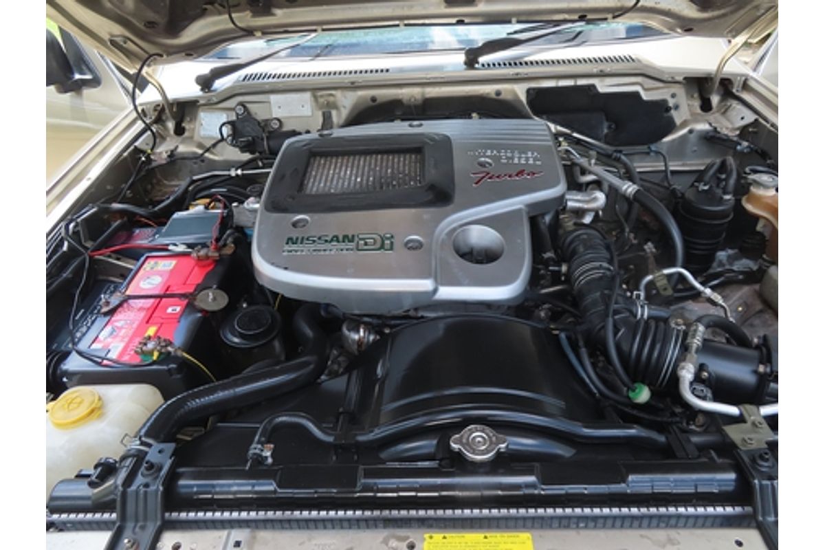 2002 Nissan Patrol ST GU III