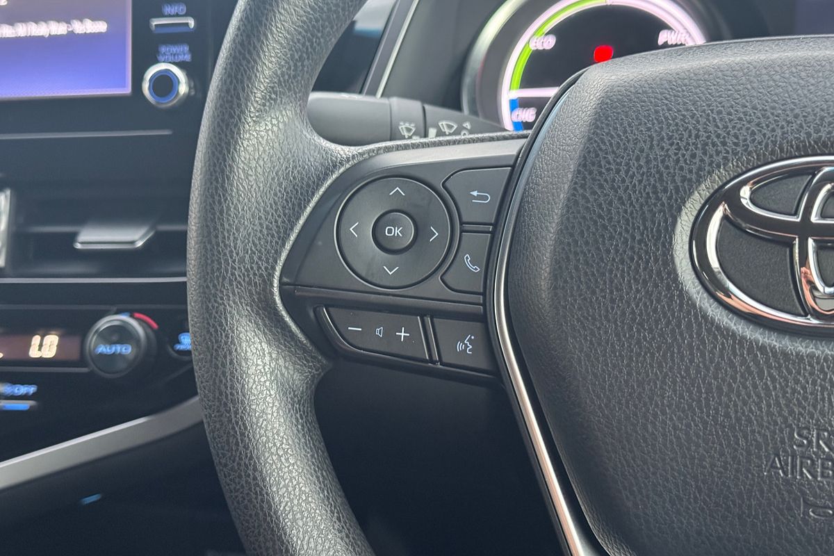 2024 Toyota Camry Ascent AXVH70R