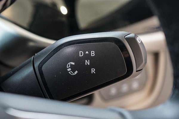 2025 Volkswagen ID. Buzz Pro BEV560 EB LWB