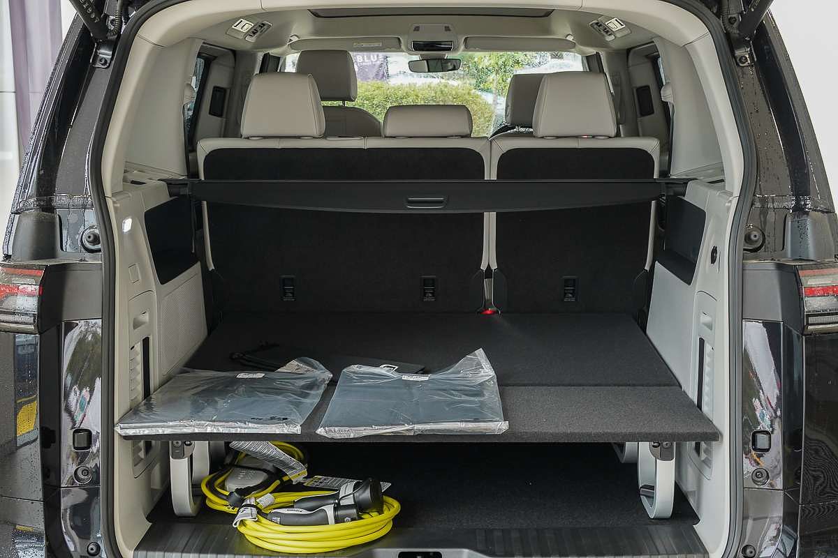 2025 Volkswagen ID. Buzz Pro BEV560 EB SWB