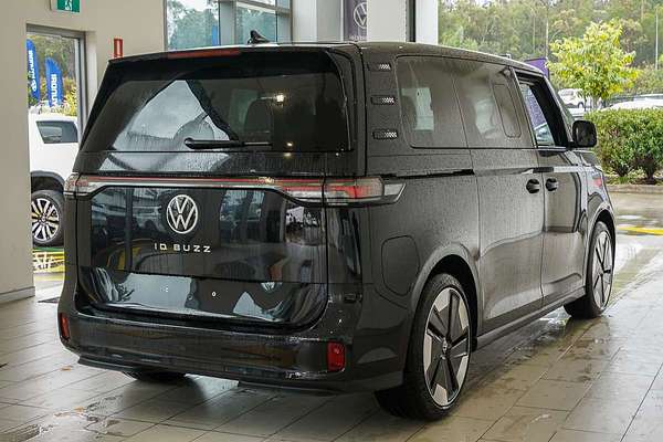 2025 Volkswagen ID. Buzz Pro BEV560 EB SWB