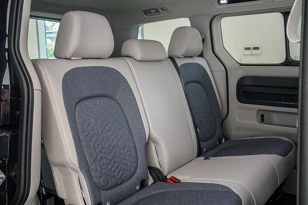 2025 Volkswagen ID. Buzz Pro BEV560 EB SWB