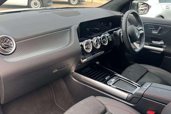 2024 Mercedes-Benz GLA-Class GLA200 H247