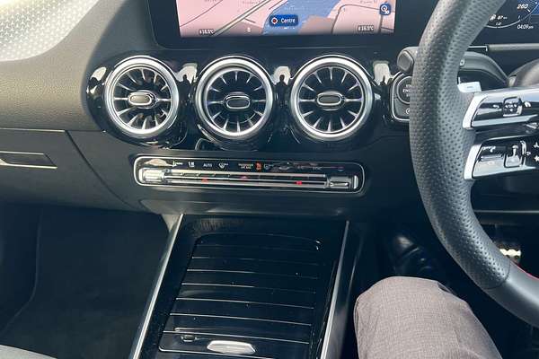 2024 Mercedes-Benz GLA-Class GLA200 H247