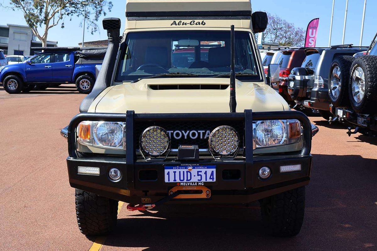 2022 Toyota Landcruiser GXL Troopcarrier VDJ78R